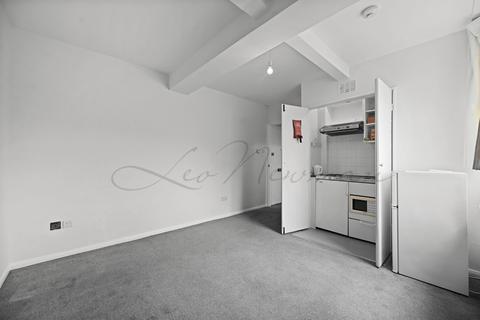 1 bedroom flat to rent, Chelsea Cloisters