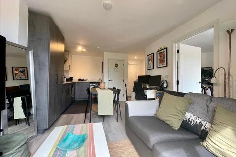 1 bedroom apartment to rent, Commercial Road, Poole, Dorset, BH14