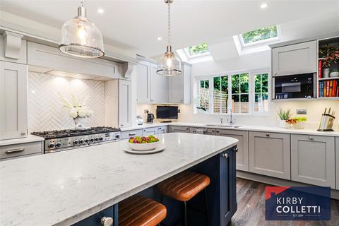 5 bedroom detached house for sale, Priest Osiers, Broxbourne