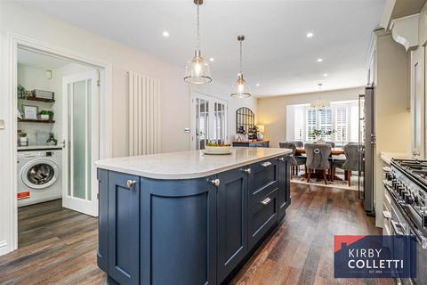 5 bedroom detached house for sale, Priest Osiers, Broxbourne
