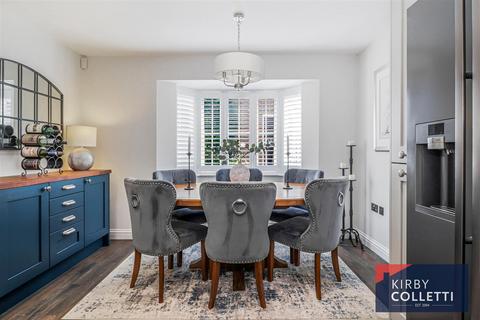 5 bedroom detached house for sale, Priest Osiers, Broxbourne