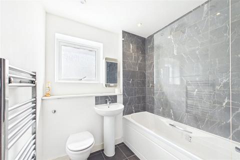 3 bedroom terraced house to rent, Eddleston Way, Tilehurst, Reading, Berkshire, RG30