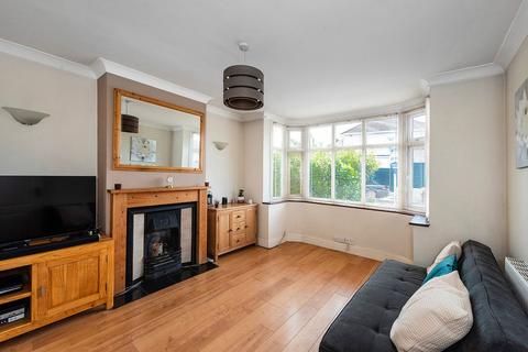 4 bedroom semi-detached house for sale, Brabourne Crescent, Bexleyheath, DA7