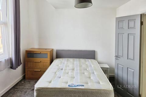1 bedroom in a house share to rent, Chichester Road, Portsmouth, PO2