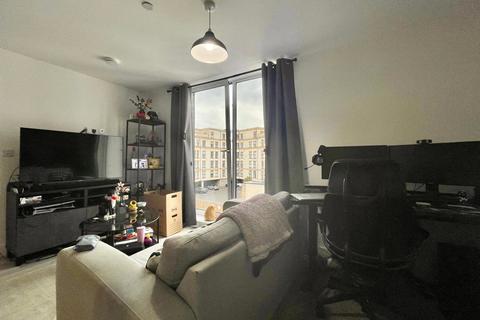 1 bedroom apartment to rent, Commercial Road, Poole, Dorset, BH14