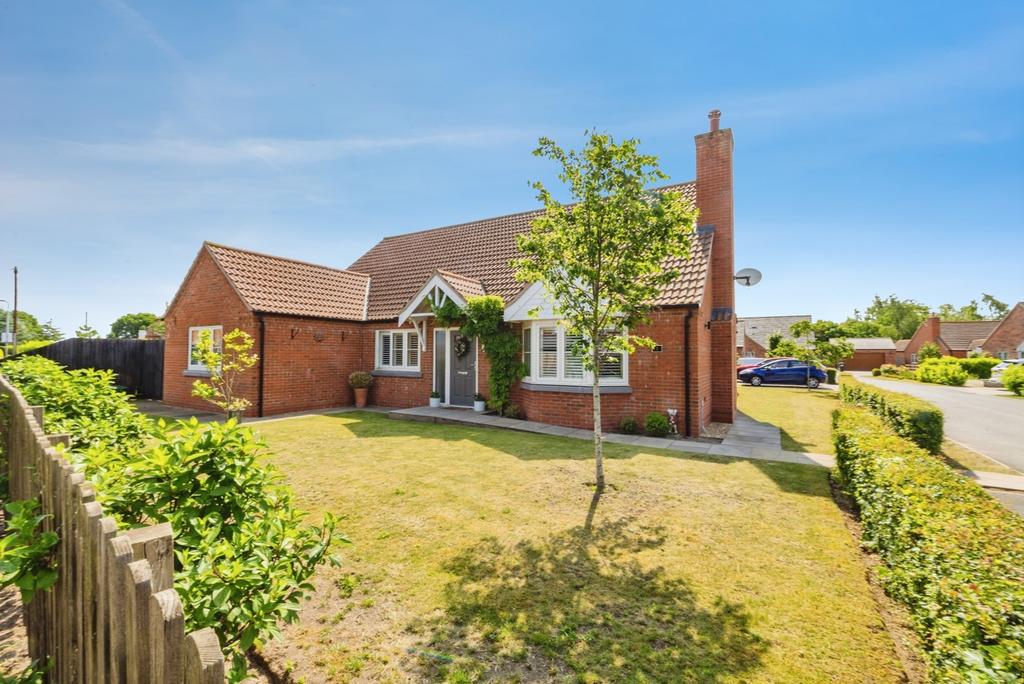 4 bedroom bungalow for sale