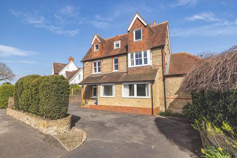 Montagu Road, Datchet, Berkshire SL3