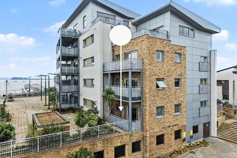 2 bedroom apartment for sale, Pelican House, Harbour Reach