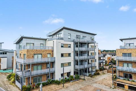 2 bedroom apartment for sale, Pelican House, Harbour Reach