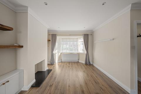 2 bedroom terraced house to rent, Lower Higham Road, Gravesend DA12