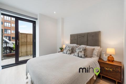 1 bedroom apartment to rent, Chesterfield House, Slough