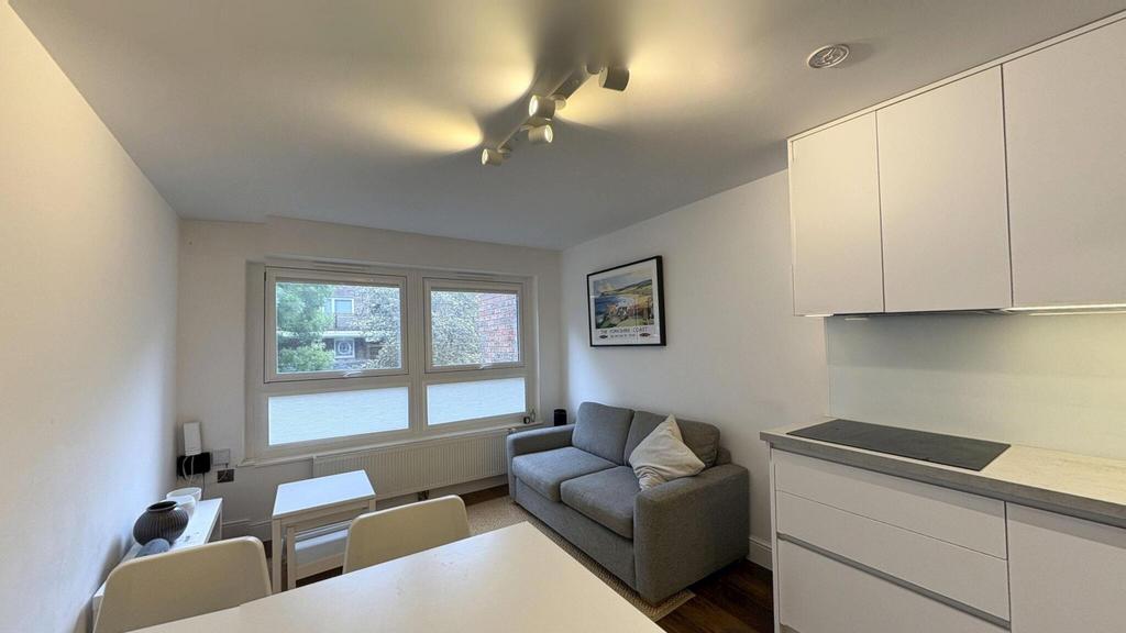 2 bedroom ground floor flat to rent