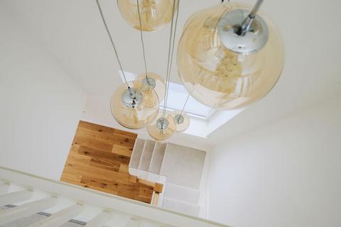 5 bedroom detached house for sale, West Temple Sheen, London SW14