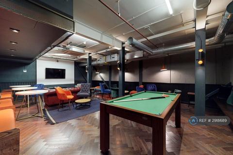 Studio to rent, West Park Place, Edinburgh, EH11