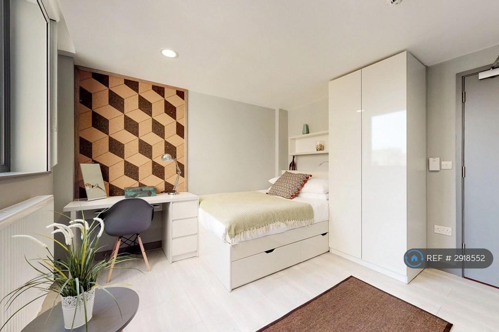 Apartment in Southampton