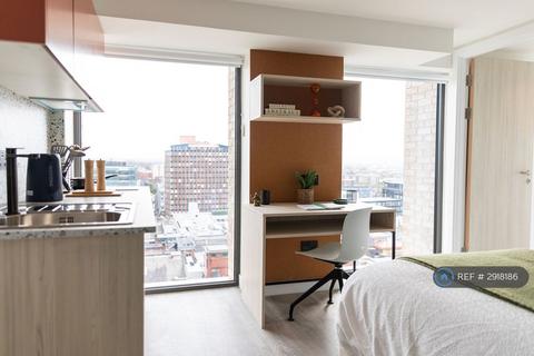 Studio to rent, John Street, Glasgow, G1