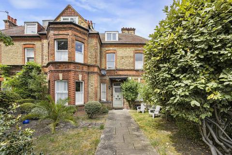 2 bedroom flat for sale, The Park, Sidcup