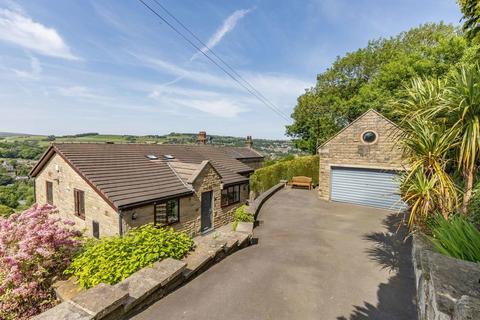 4 bedroom detached house for sale, 4 Goose Nest Lane, Norland HX6 3SQ