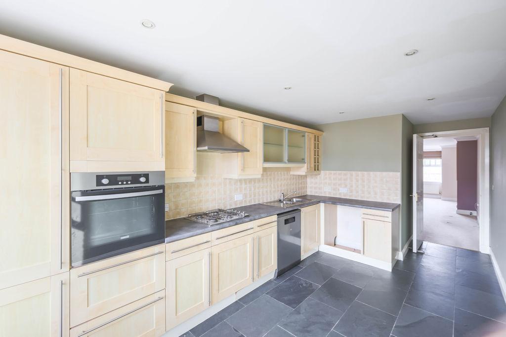 Apartment in Newcastle upon Tyne, Tyne and Wear - View 3