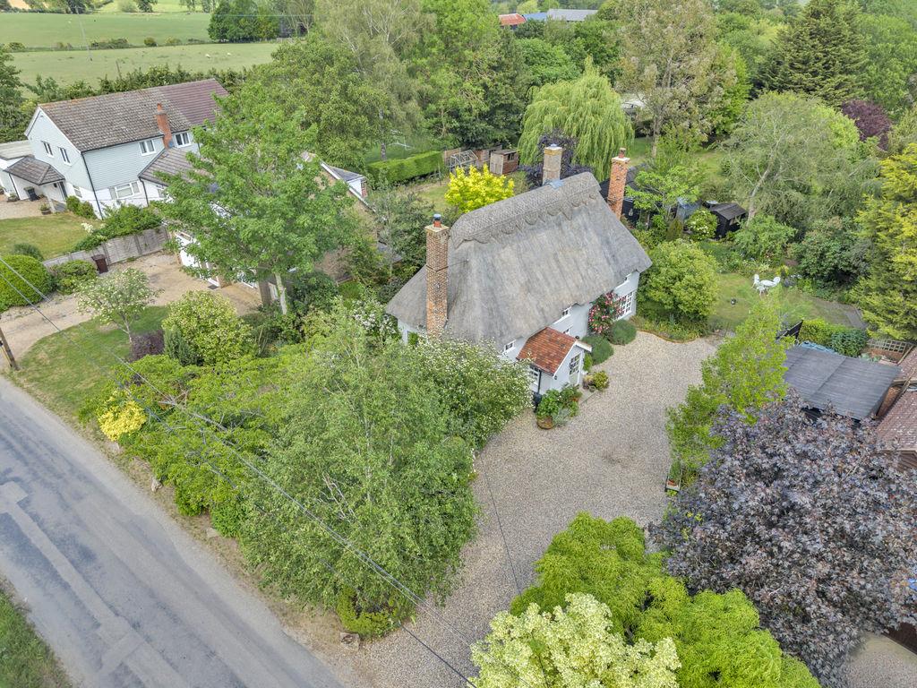 3 bedroom cottage for sale