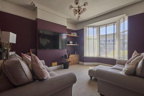 3 bedroom terraced house for sale, Alphington Road, Exeter