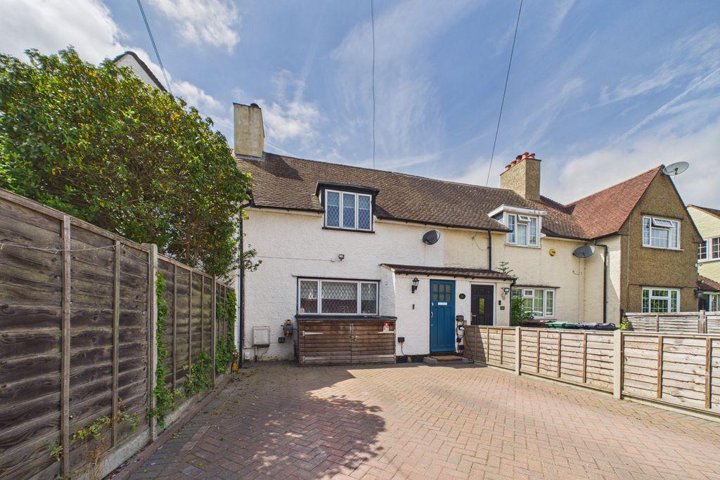 3 bedroom cottage for sale in Tadworth on OnTheMarket 3 bedroom cottage for sale in Tadworth on OnTheMarket