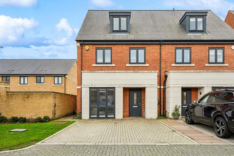 Corbett Avenue, East Molesey, KT8