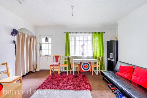 2 bedroom apartment for sale, Drummond Gardens, Epsom