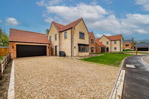 4 bedroom detached house for sale, The Old Orchards,, Dunston, Lincoln, LN4
