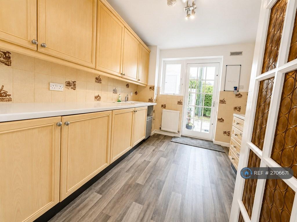 House in London - View 4