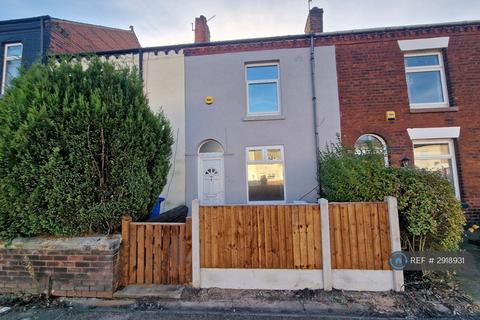 2 bedroom terraced house to rent, Manchester Road East, Manchester, M38