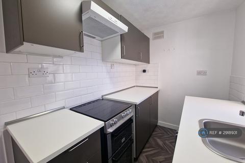 2 bedroom terraced house to rent, Manchester Road East, Manchester, M38