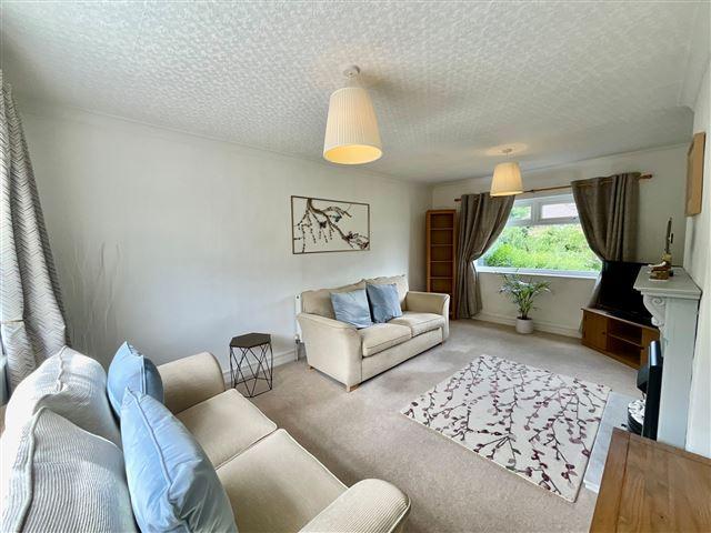 House in Sheffield, South Yorkshire - View 3
