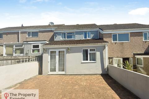 Terraced house - Thurlestone Walk, Plymouth, PL6