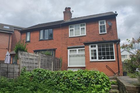3 bedroom semi-detached house to rent, Bromwich Street, Bolton