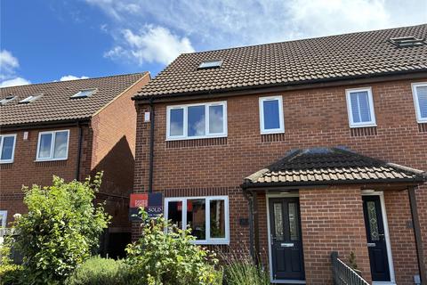4 bed semi-detached house for rent in Ashleigh Grove, Trowbridge