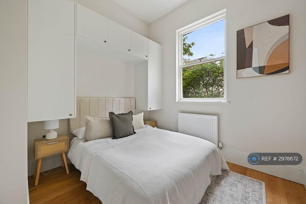 Ledbury Road, London, W11 - View 4