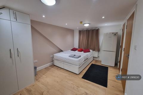 1 bedroom flat to rent, Great West Road, Hounslow, TW5