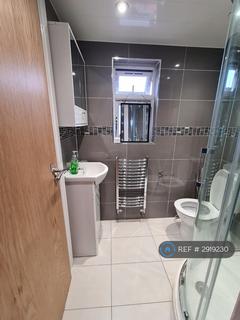 1 bedroom flat to rent, Great West Road, Hounslow, TW5