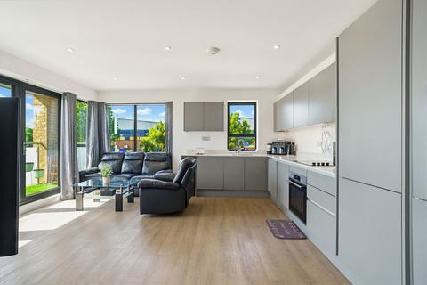 2 bedroom flat for sale, Mitcham Road, Croydon CR0