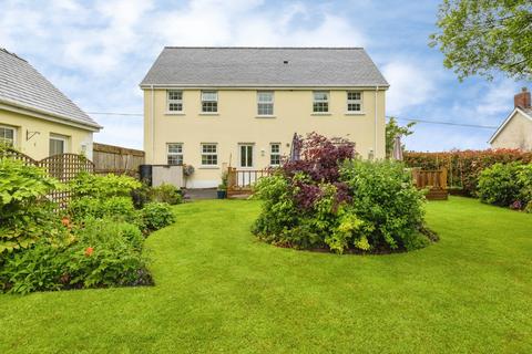 4 bedroom detached house for sale, Llanpumsaint, Carmarthen, Carmarthenshire, SA33