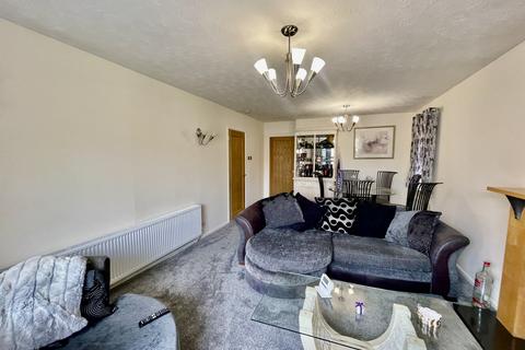 3 bedroom bungalow for sale, Swallow Close, Thornton FY5