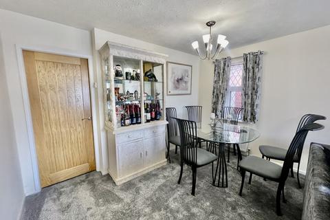 3 bedroom bungalow for sale, Swallow Close, Thornton FY5
