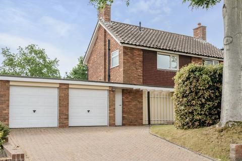 3 bedroom detached house for sale, St Georges Road