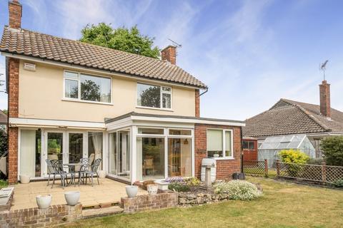 3 bedroom detached house for sale, St Georges Road