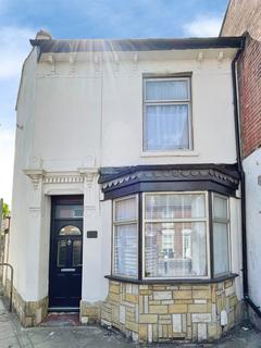 2 bedroom end of terrace house for sale, Seagrove Road, PORTSMOUTH