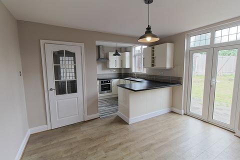 3 bedroom semi-detached house for sale, Great Arler Road, Leicester, LE2