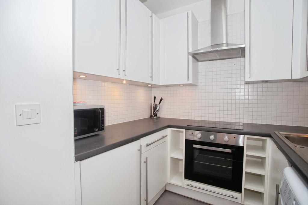 Apartment in Lancashire, Greater Manchester - View 5