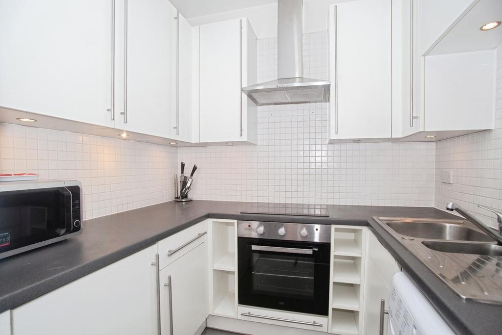 Apartment in Lancashire, Greater Manchester - View 6