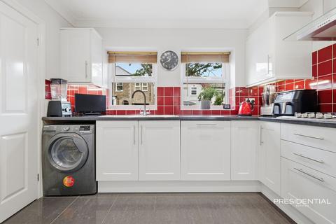 3 bedroom link detached house for sale, Princes Road, Buckhurst Hill IG9